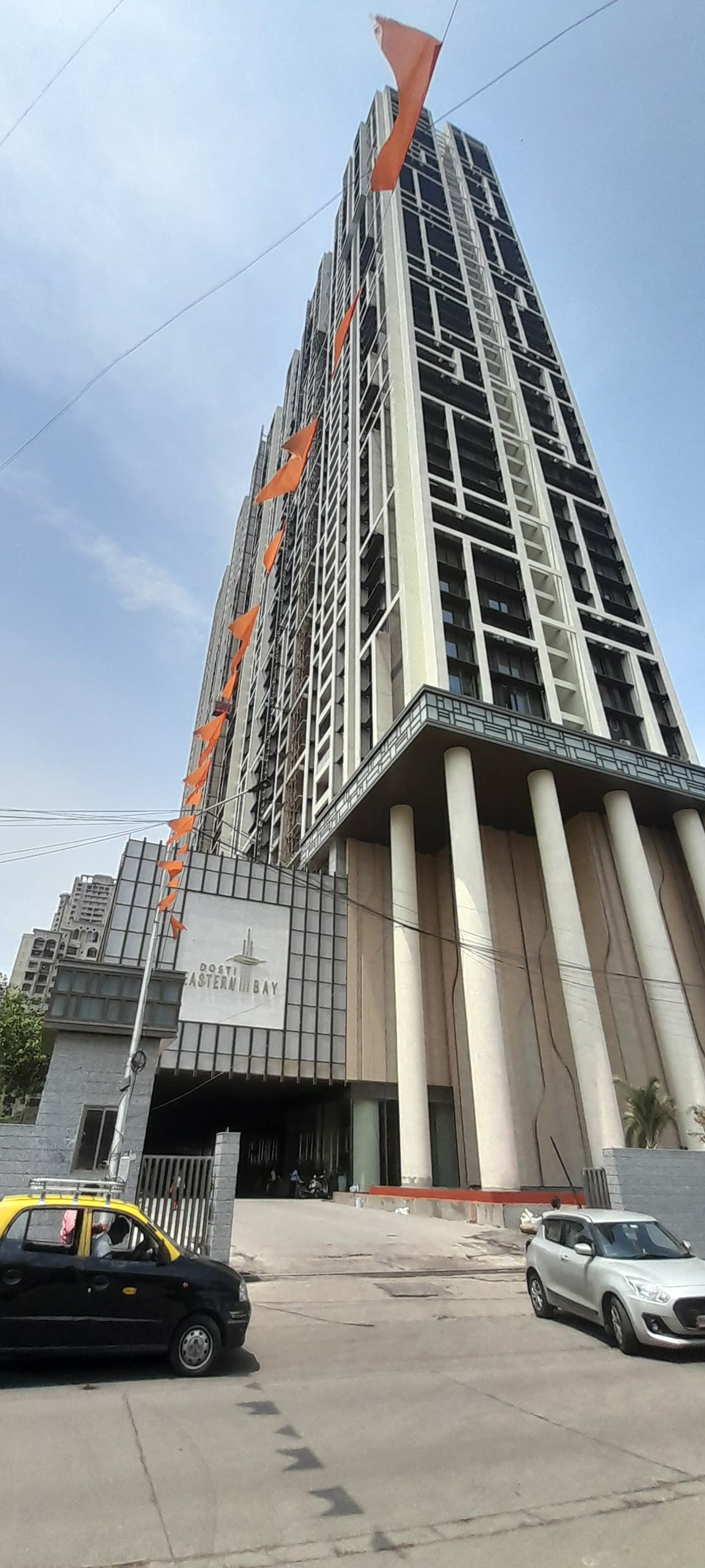 2 BHK Un Furnished in Dosti Eastern Bay , Wadala